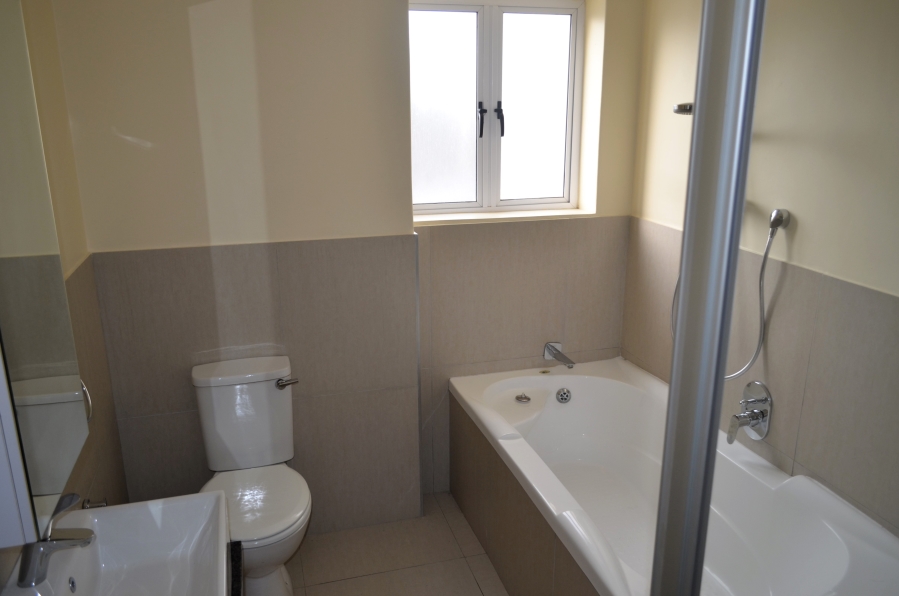 To Let 1 Bedroom Property for Rent in Strand North Western Cape